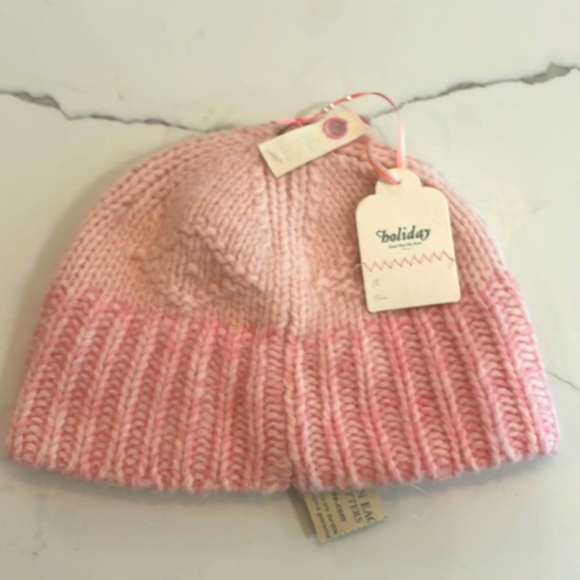 American Eagle Outfitters Accessories - American Eagle winter hat